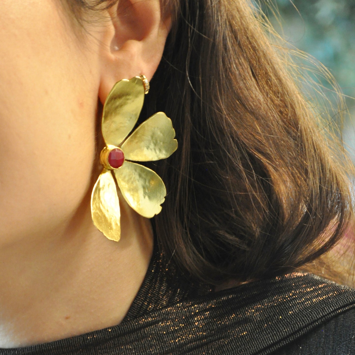 PENDIENTES FLOR CON PIEDRA