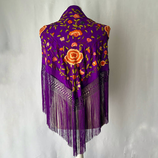MANTÓN MERCEDES MORADO BORDADO A COLOR