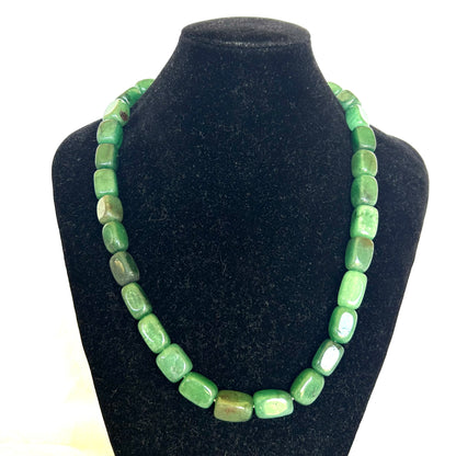 COLLAR BOLONIA VERDE