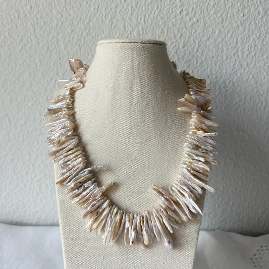 COLLAR